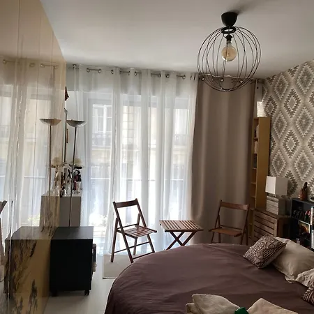 Paris *